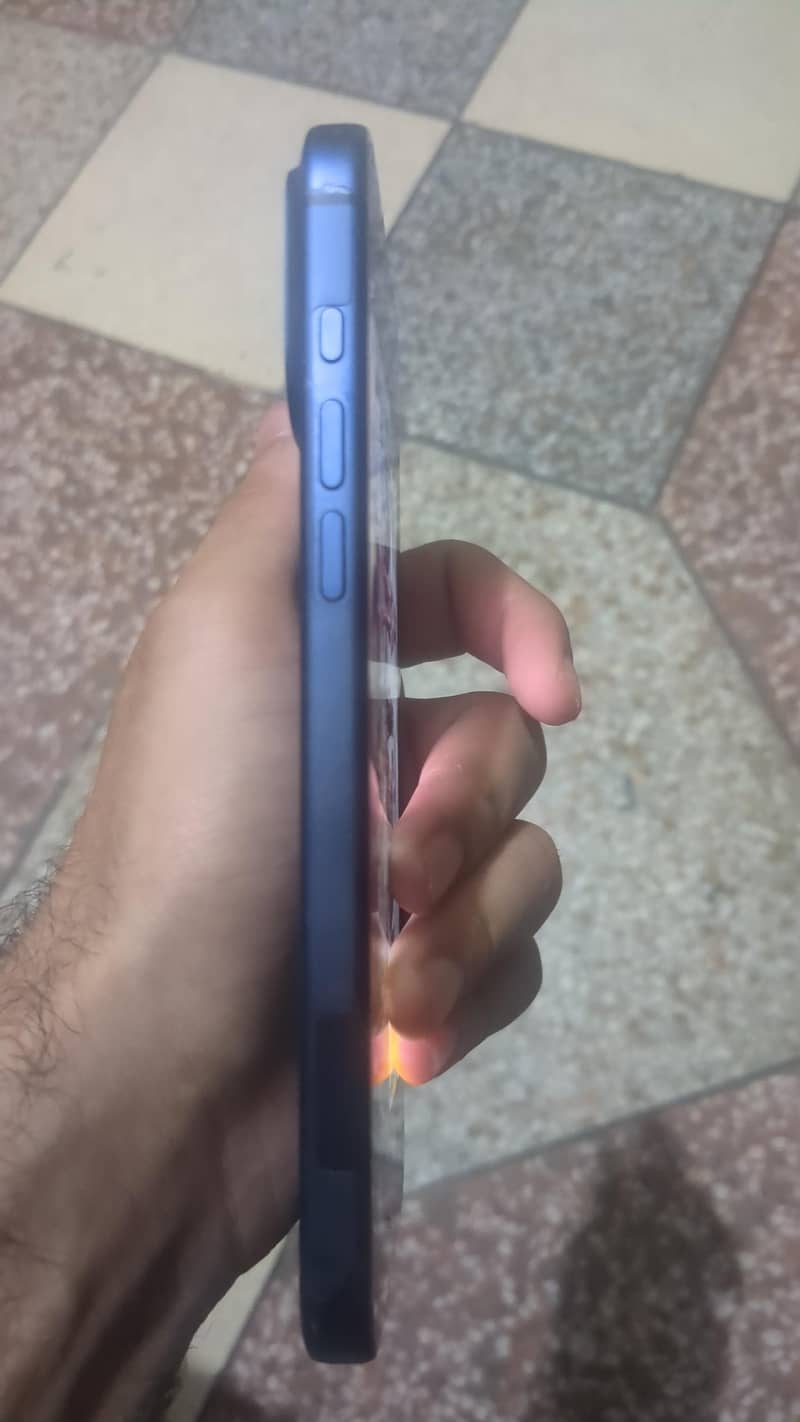 Apple iPhone 17 Pro Max 3