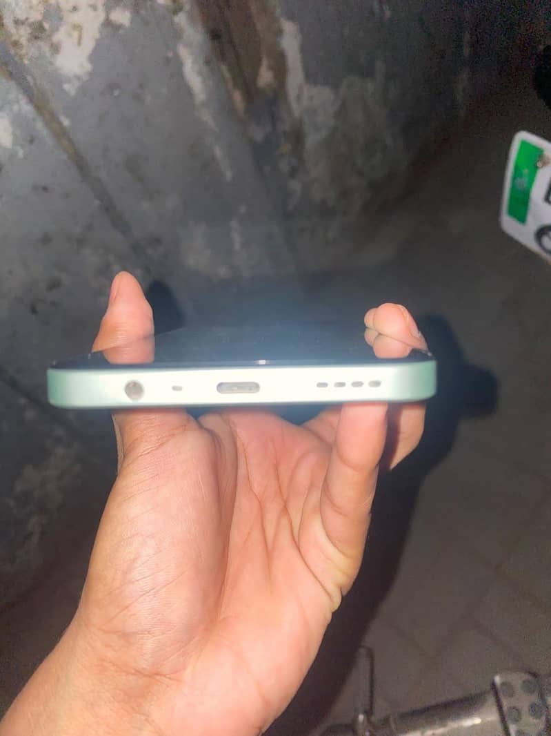 Realme Note 60x 2