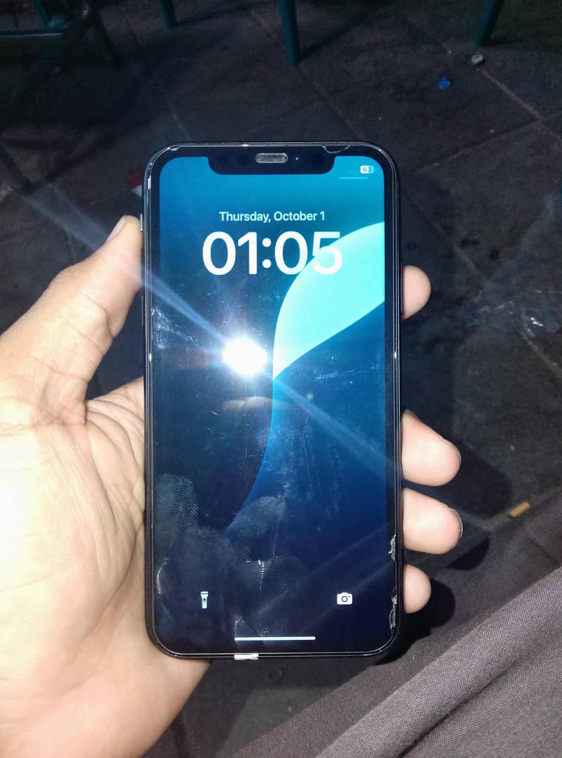 Apple iPhone 11 3