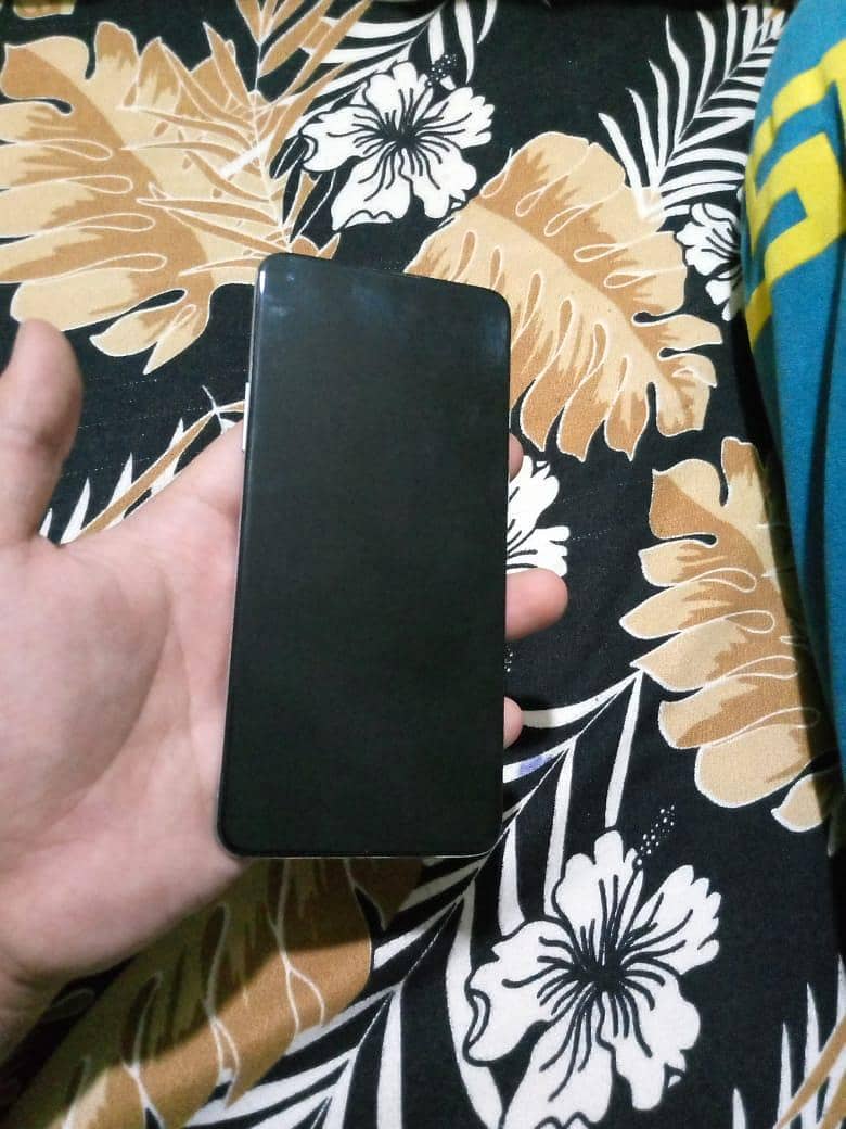 One Plus 8T 3