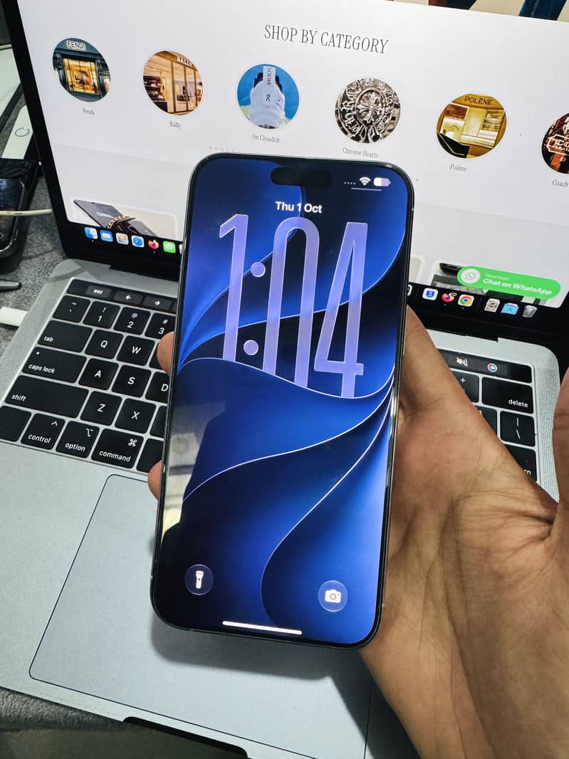 Apple iPhone 15 Pro Max 1