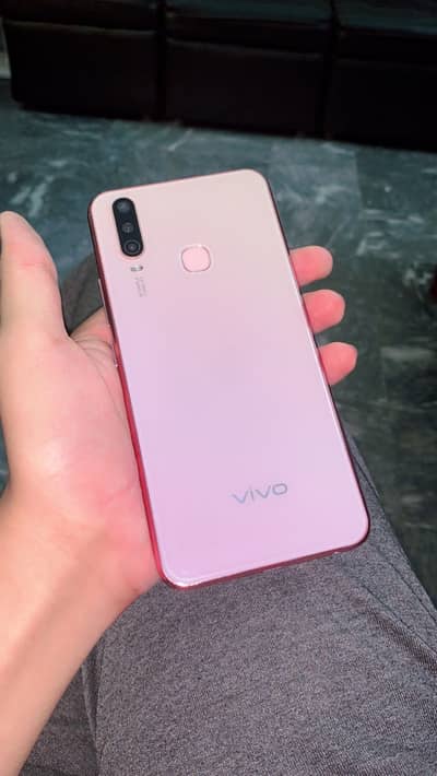 Vivo Y17
