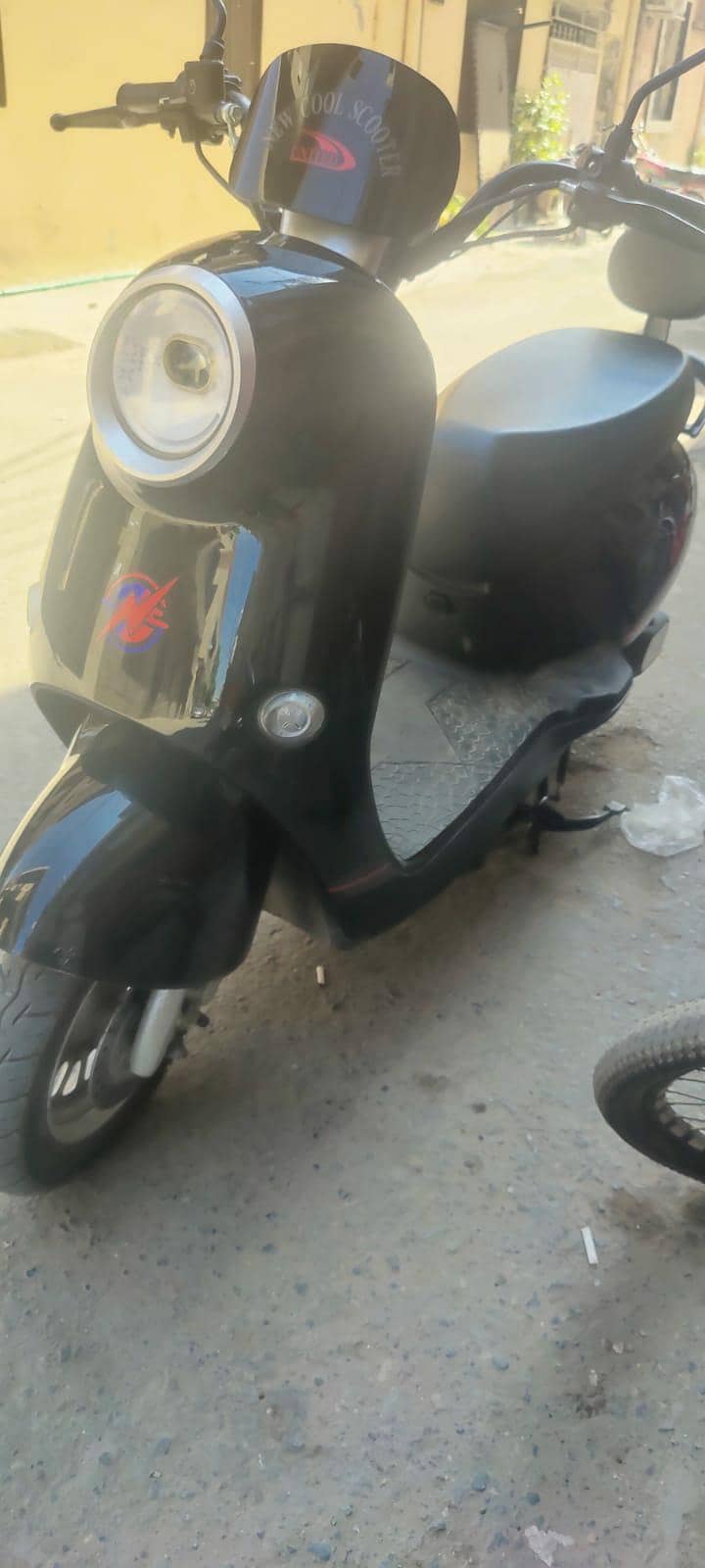 electric scooty 1