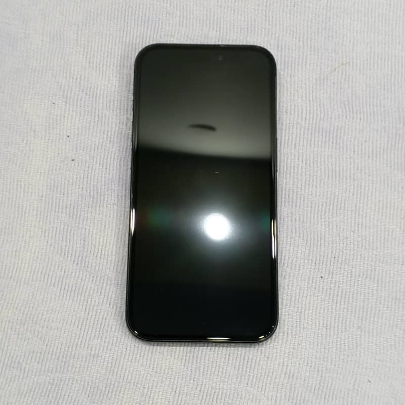 Apple iPhone 15 Pro 1