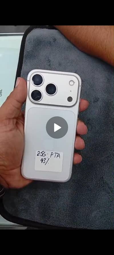 iPhone 17 pro 256