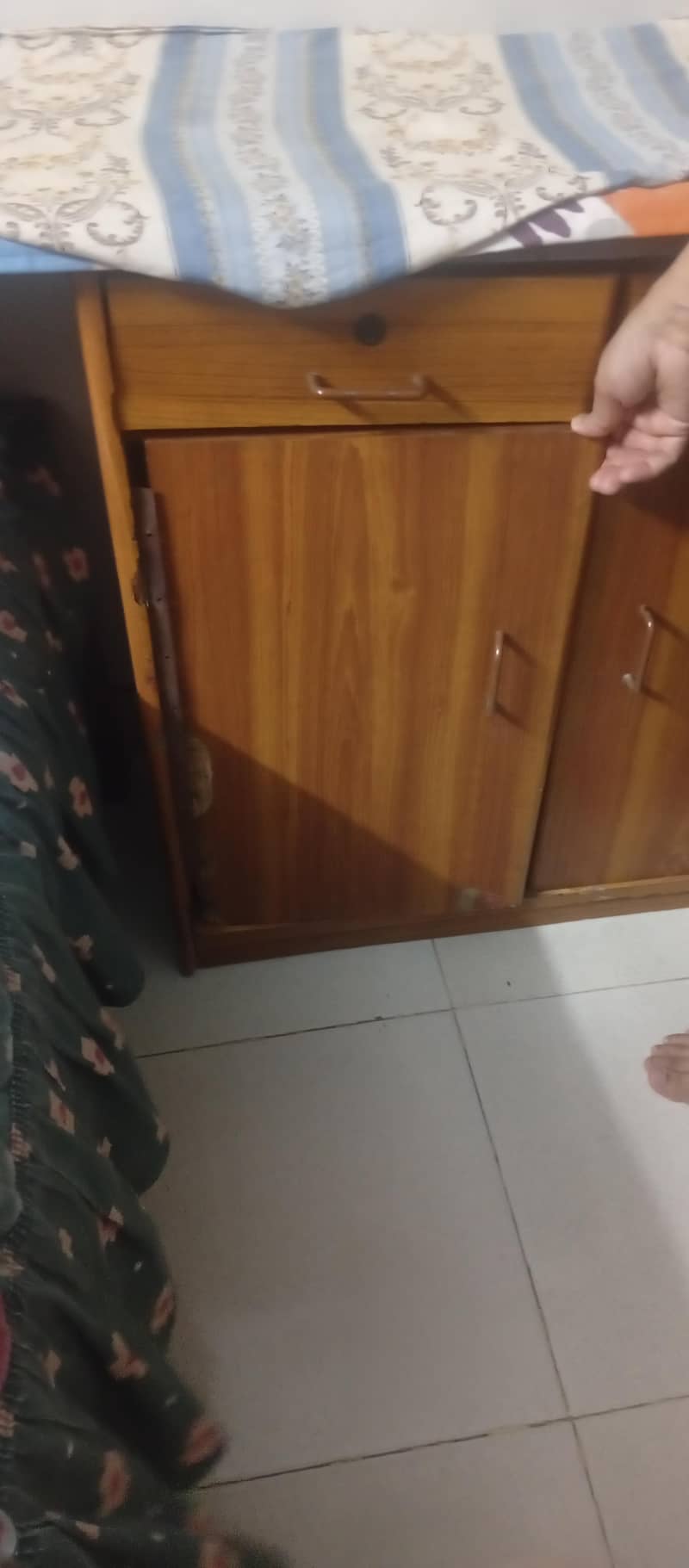 iron stand 3