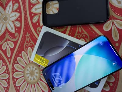 Apple iPhone 16 Pro Max