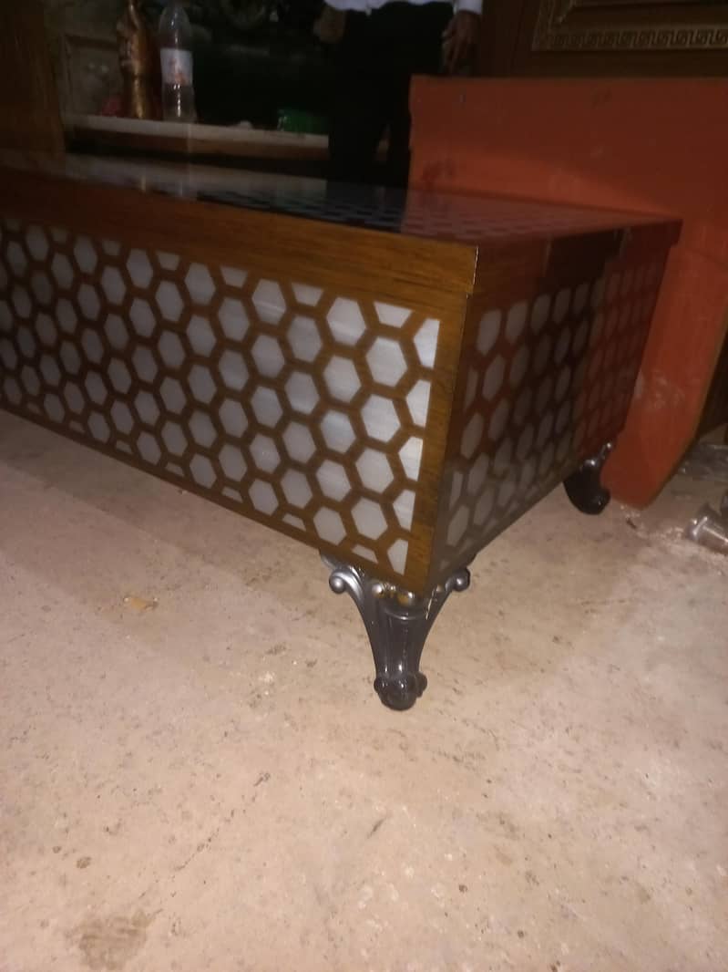 centre table deco work 7