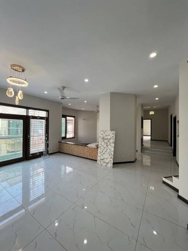 666yard Upper Portion For Rent 3