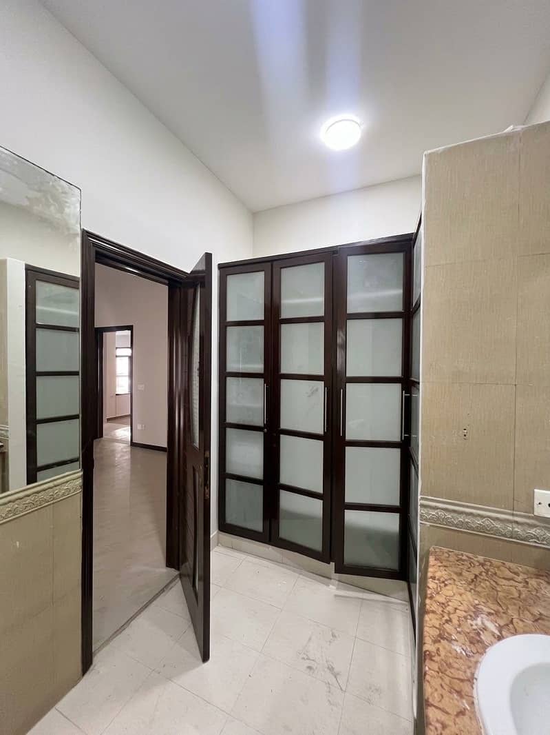 666yard Upper Portion For Rent 9