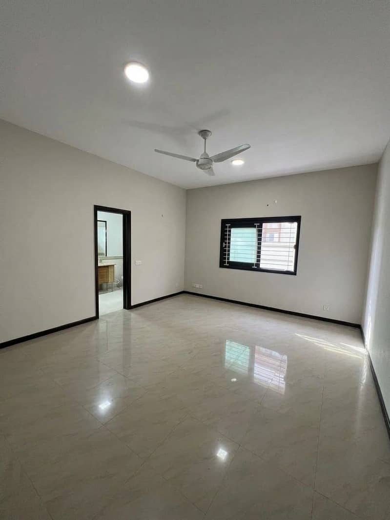 666yard Upper Portion For Rent 12