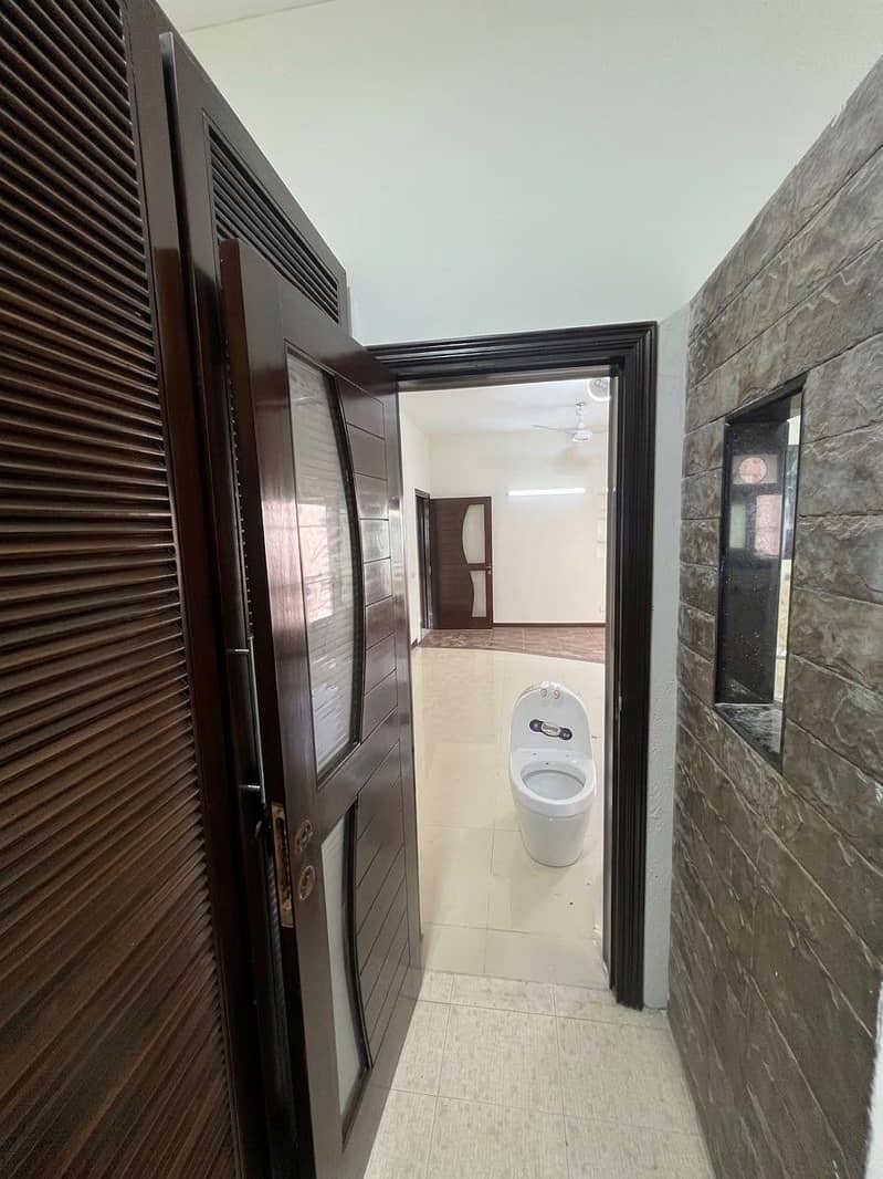 666yard Upper Portion For Rent 14