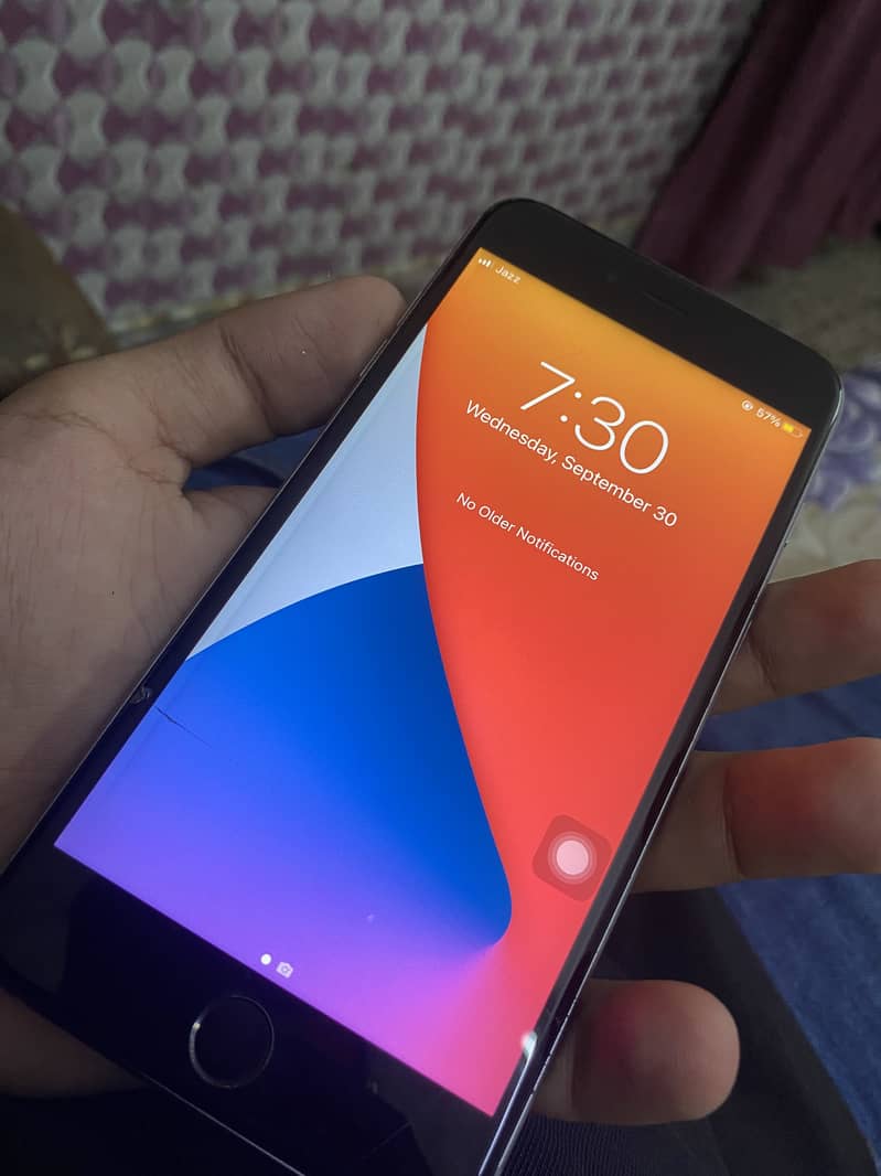 Apple iPhone 6S Plus 7