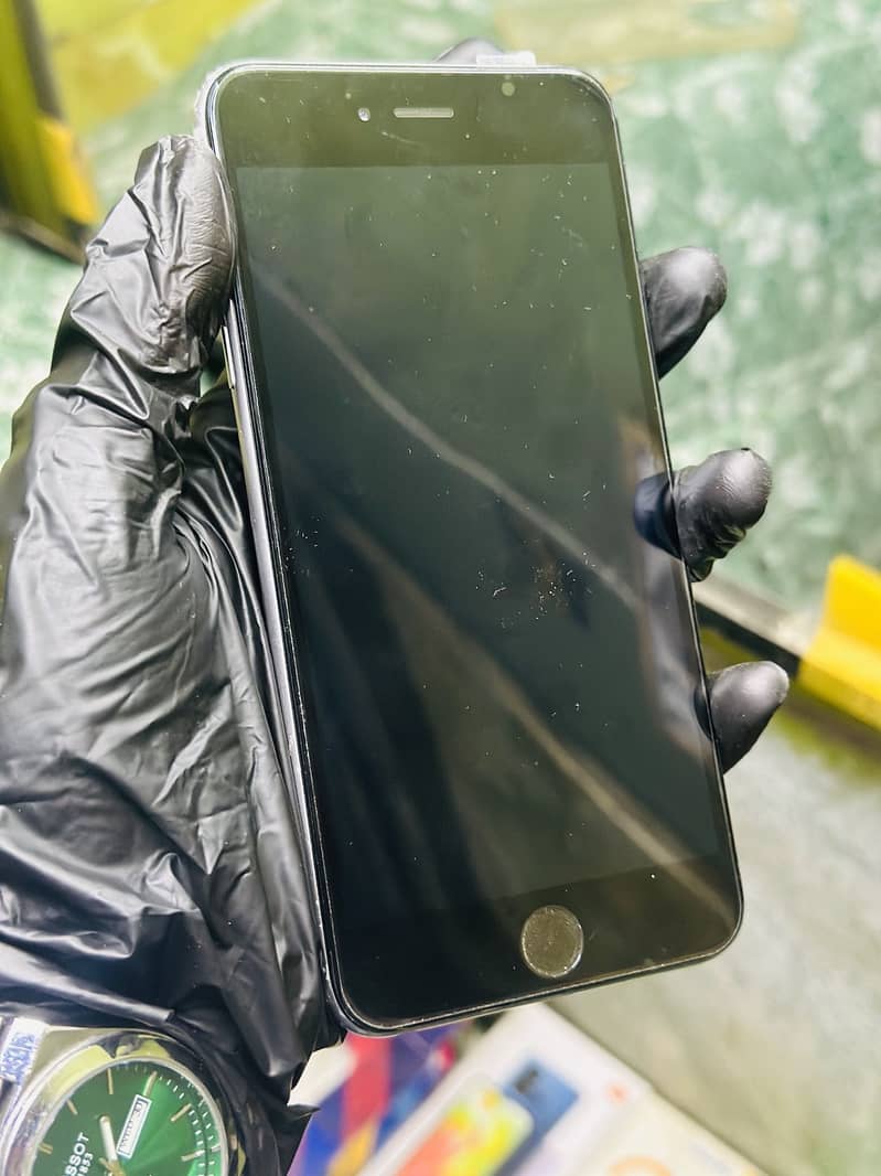 Apple iPhone 6S Plus 3