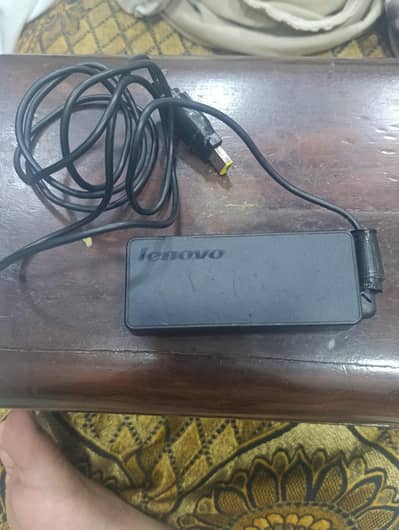 Original Lenovo Charger for E550 in 1000 only