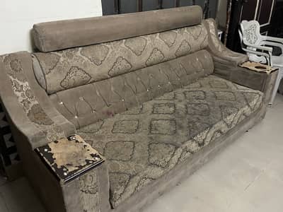 Traditional Sofa & Single Seater Chair – Complete Set