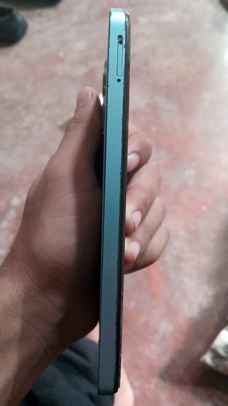 Sparx Neo 5 Plus 4