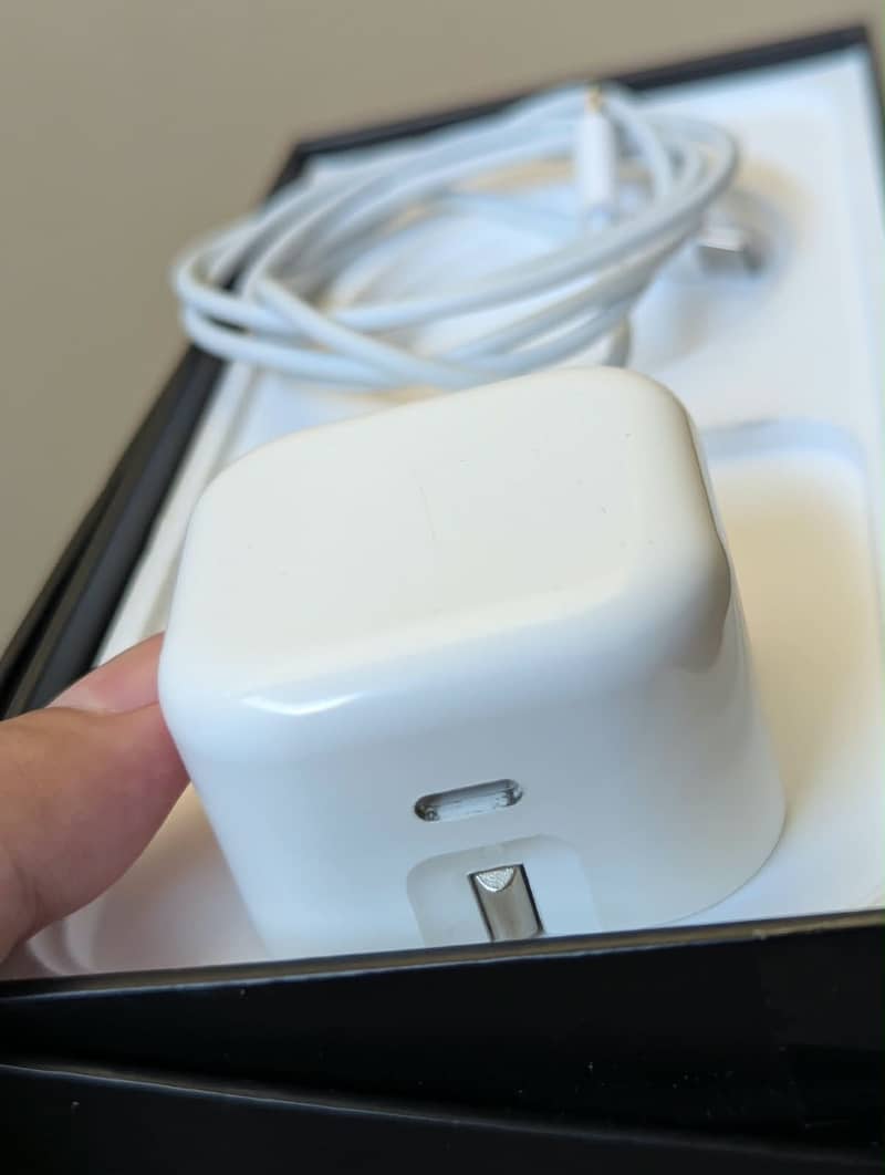 Apple iPhone 12 Pro Max 8