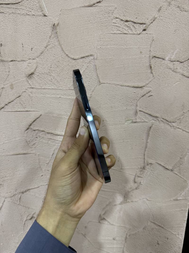 IPHONE 12 PRO 5