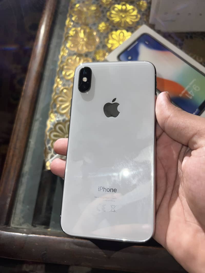 Apple iPhone X 2