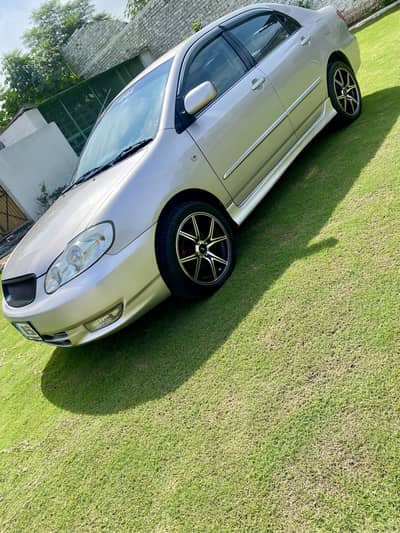 Toyota Corolla SE Saloon 2004