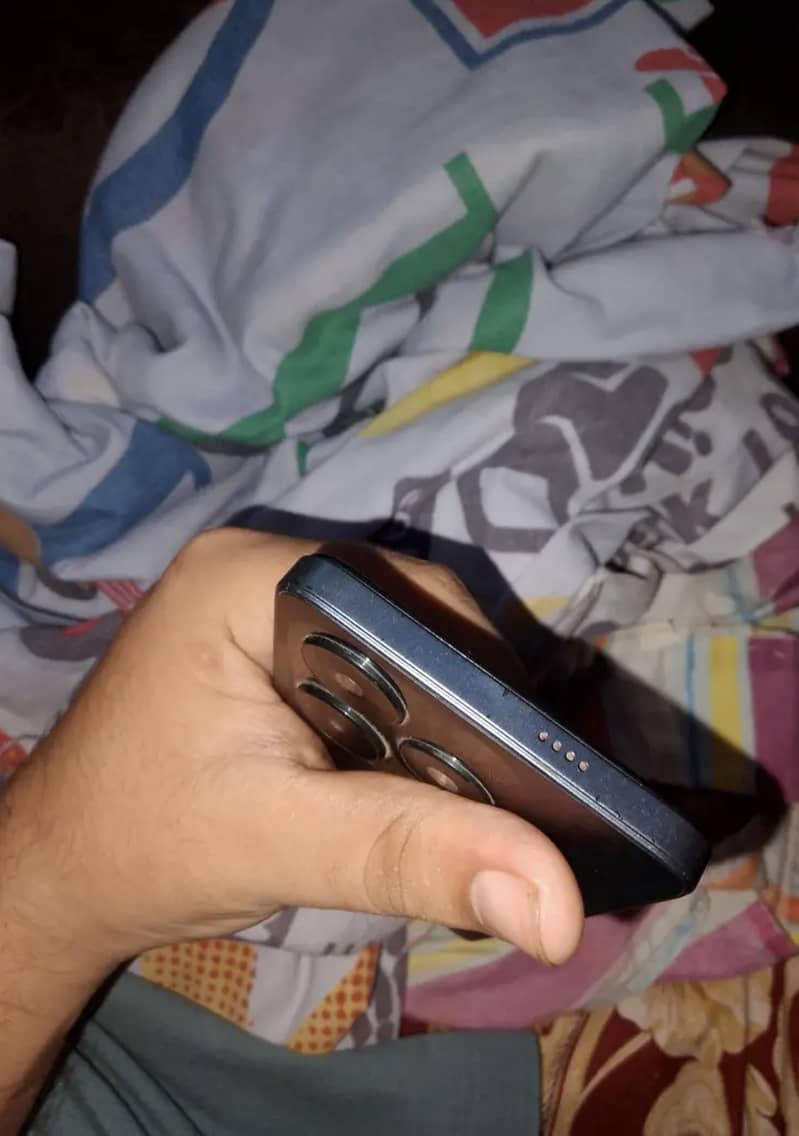 Tecno Spark 20C 3