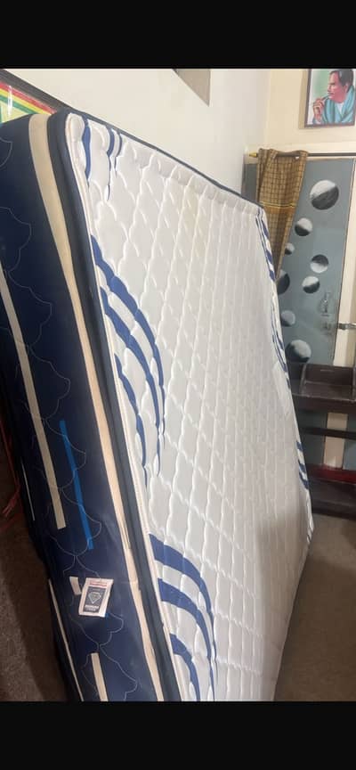 King size matress 3 months used