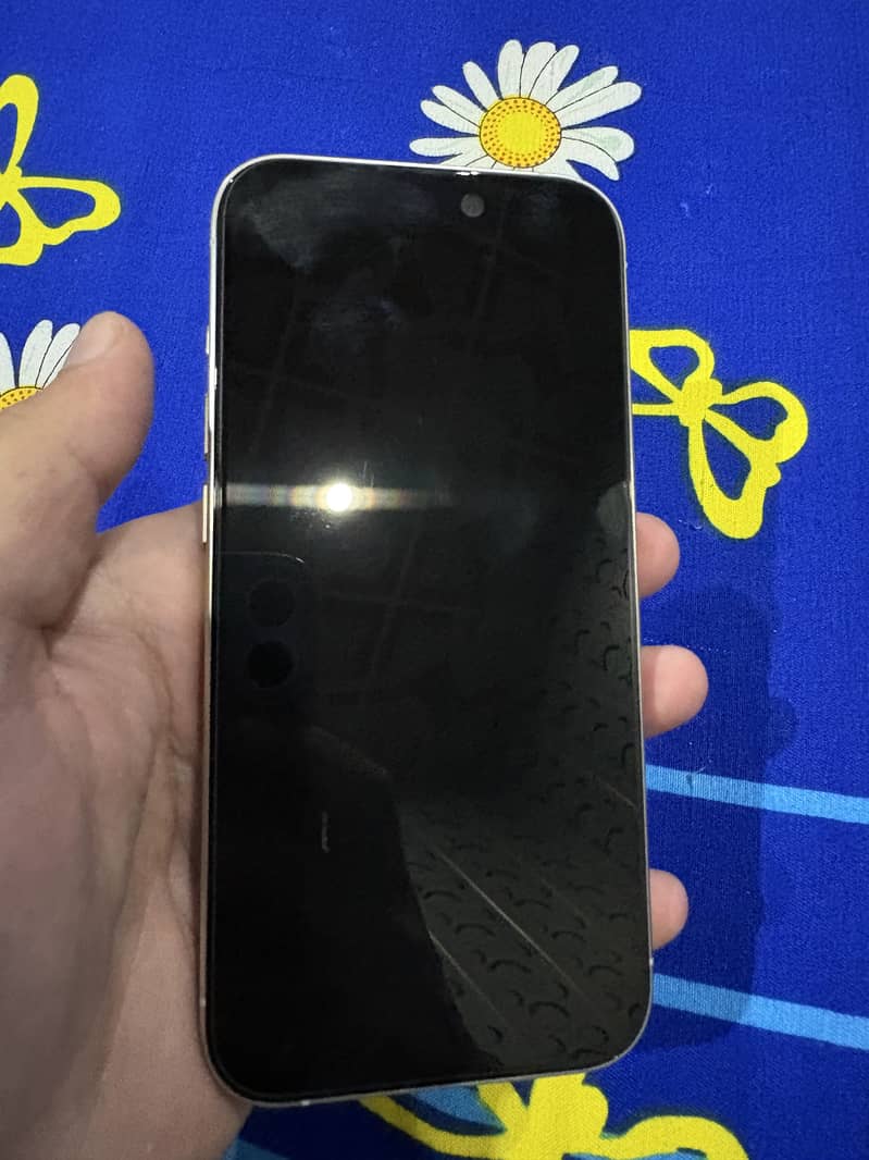Iphone 15 Pro jv 1