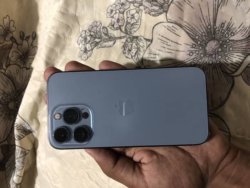 Apple iPhone 13 Pro 5