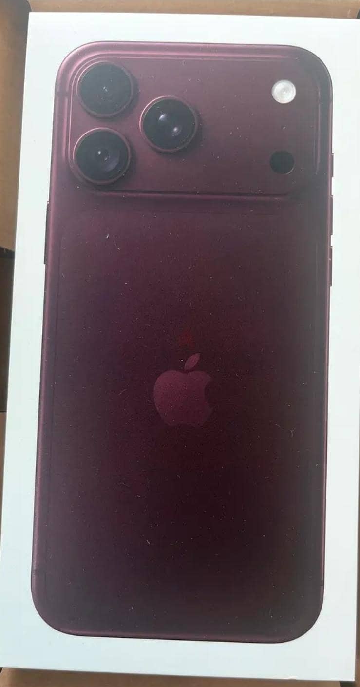 Apple iPhone 18 Pro Max 0