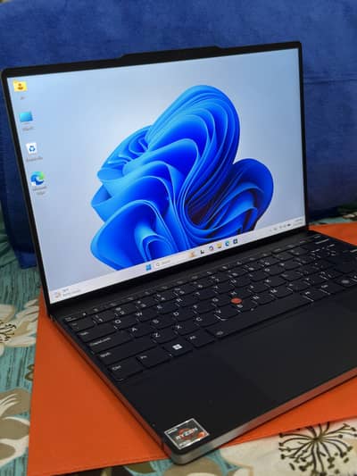 Thinkpad Z13  Ryzen 7pro 6850U