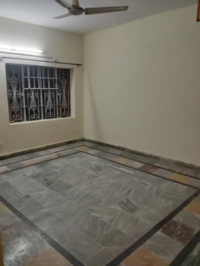 Ground Floor Portion for Rent in I-10/1 4 Adults/Couple + 2 Children