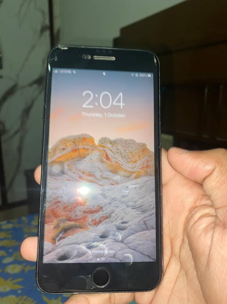 Apple iPhone 7 Plus 3