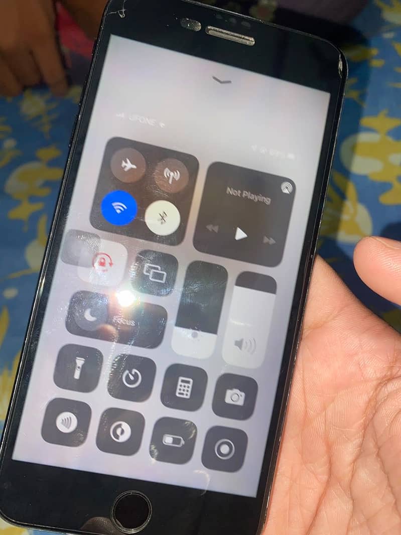 Apple iPhone 7 Plus 4