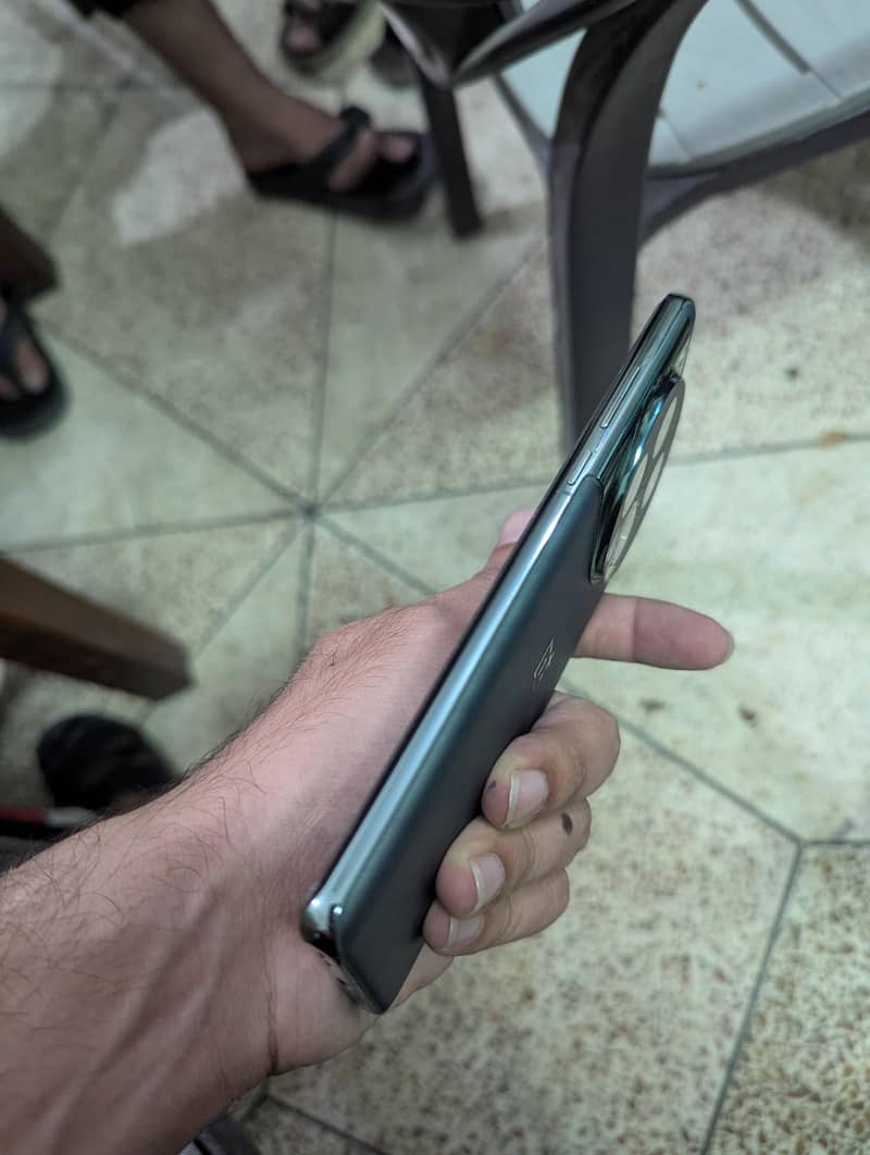 One Plus 12 4