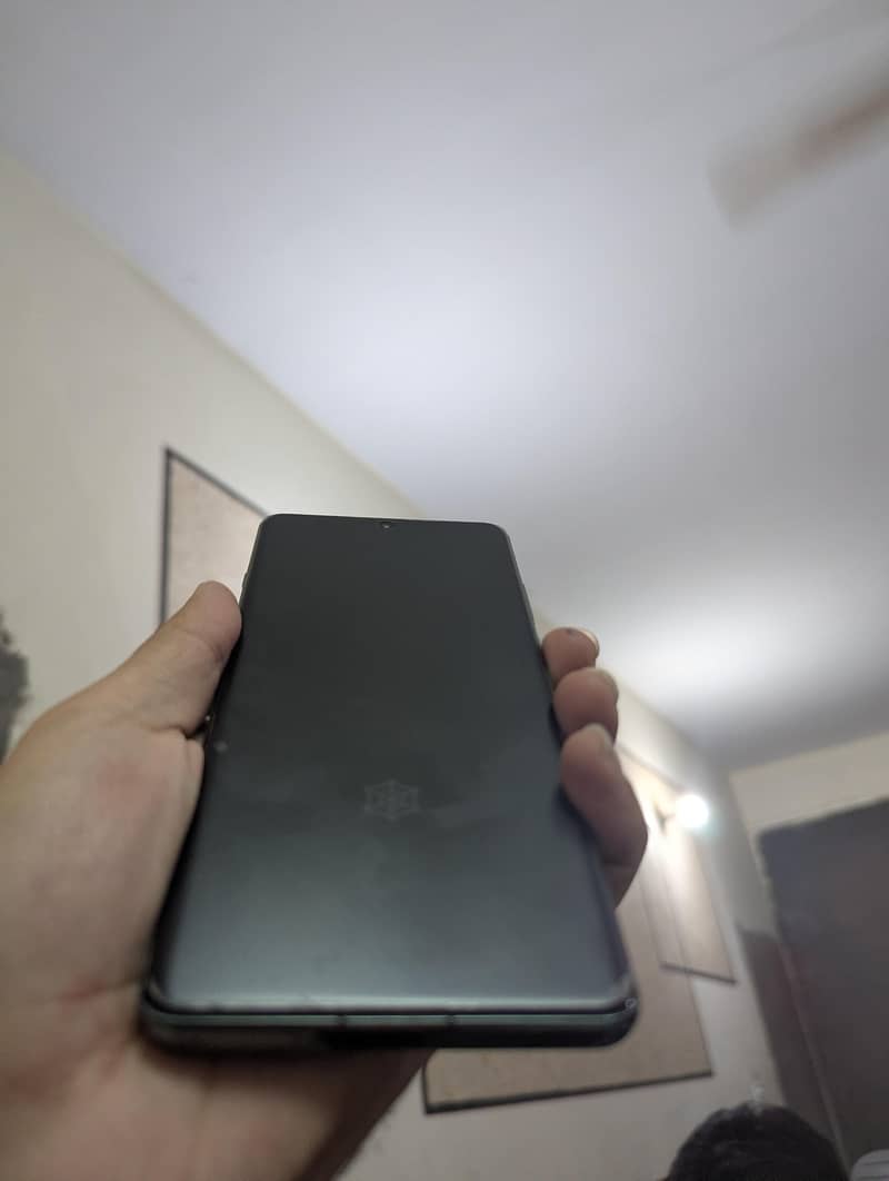 One Plus 12 6