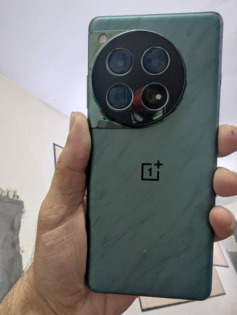 One Plus 12 9