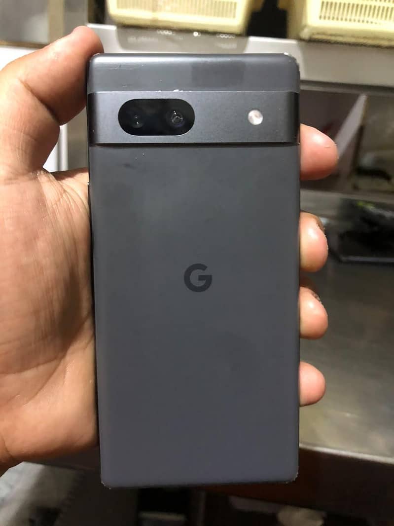 Google Pixel 7a 2