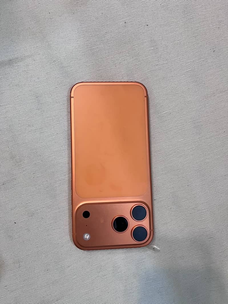 Apple iPhone 17 Pro Max 3