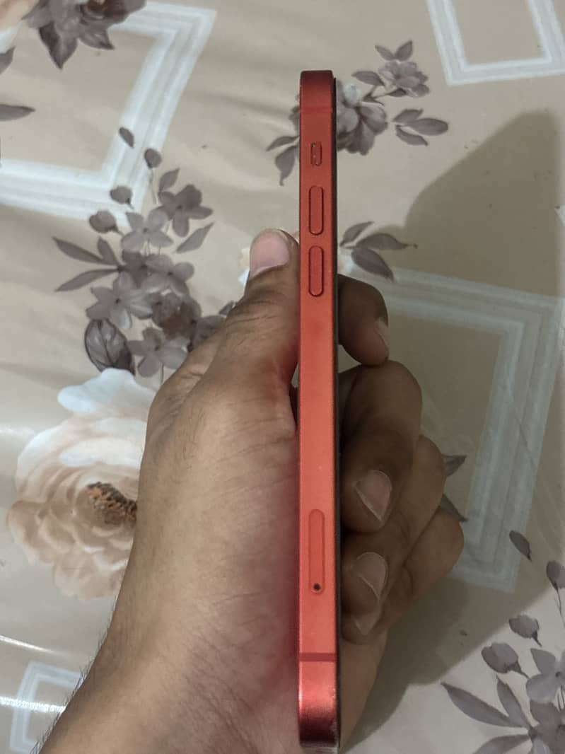 Apple iPhone 12 2