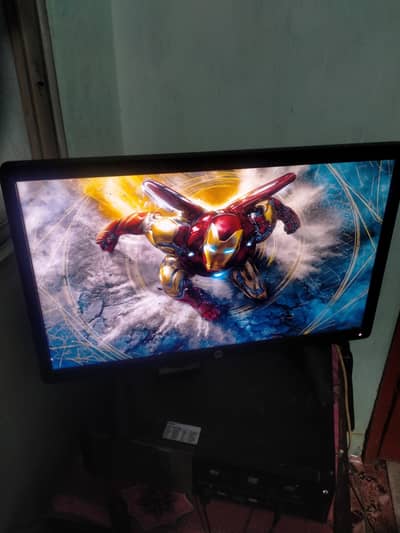 HP EliteDisplay E221 22-inch LED Monitor