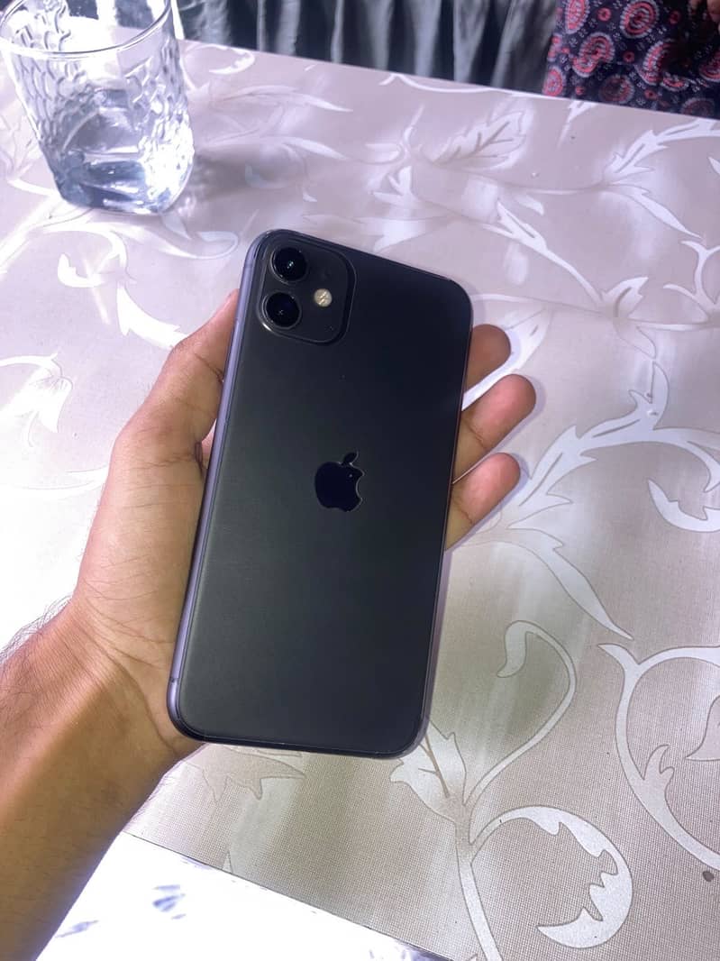 Apple iPhone 11 3