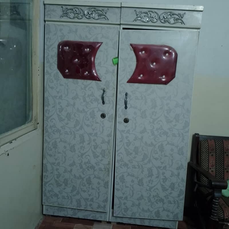 Bed , Dressing Table , Almari And Devider. . . . 1