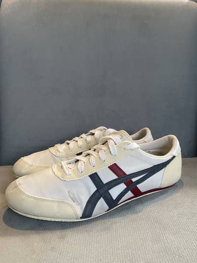 ONITSUKA TIGER TRACK TRAINER