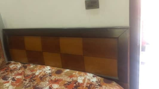 king size bed with 2 side tables