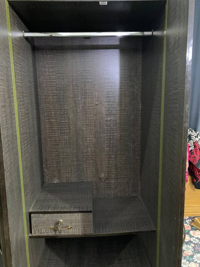 2 Door wardrobe 2