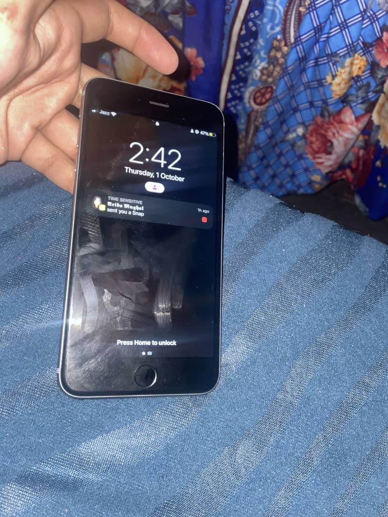 Apple iPhone 6S Plus 1