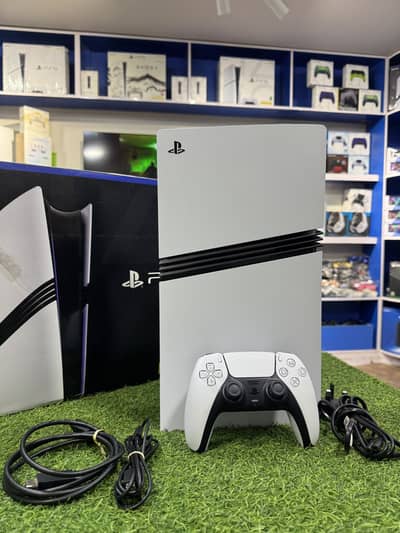 PS5 PRO (2TB) JAILBREAK LIKE NEW