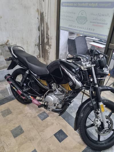YAMAHA YBR 125G AVAILABLE FOR SALE