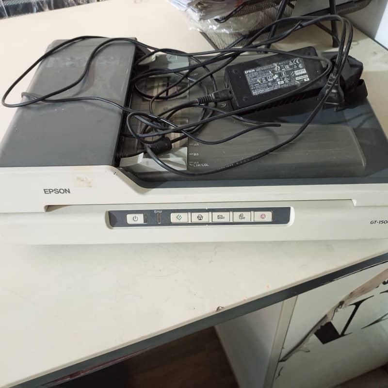 EPSON COLOUR SCANNER 1